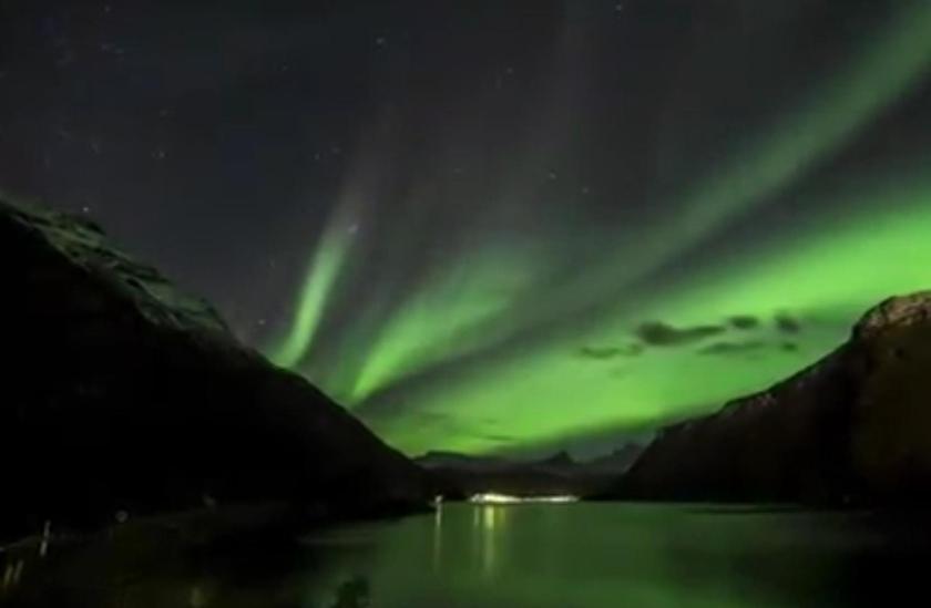 Koselig Leilighet I Narvik Sentrum 5 Soveplasser Gratis Parkering Og Gratis Internett Luaran gambar